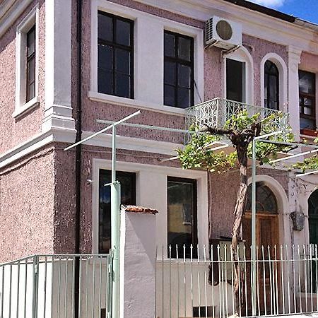Хостел Old House Бургас Экстерьер фото